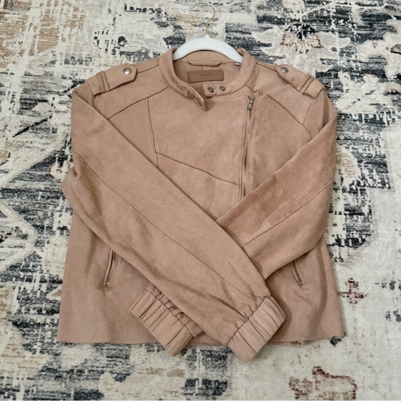 ⏱️ BlankNYC Faux Suede Moto Jacket - Picture 4 of 7